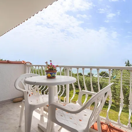 Mola Kalyva Suites Feriehus