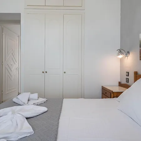 Mola Kalyva Suites Mola Kalyva