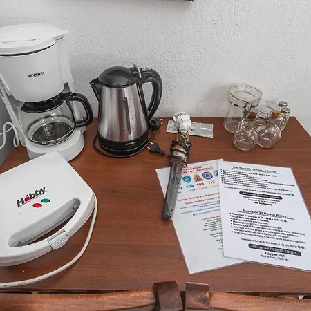 Mola Kalyva Suites *