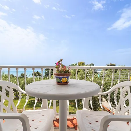 Mola Kalyva Suites * Mola Kalyva