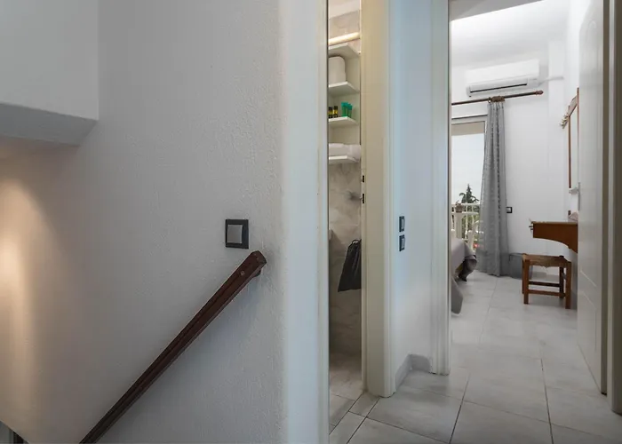 Дом отдыха Mola Kalyva Suites