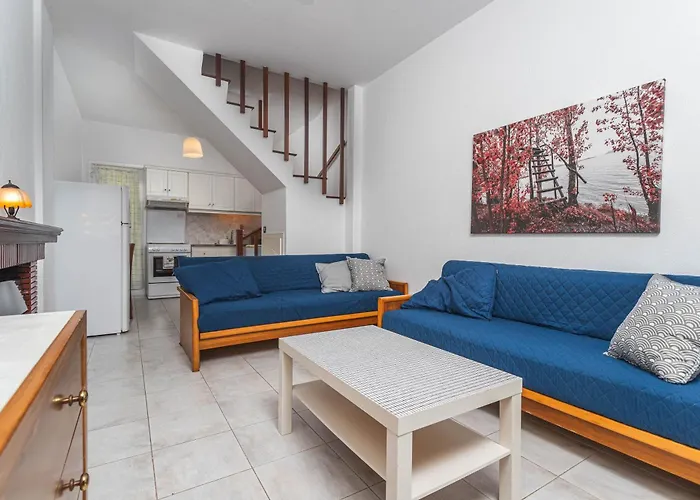 Mola Kalyva Suites Дом отдыха