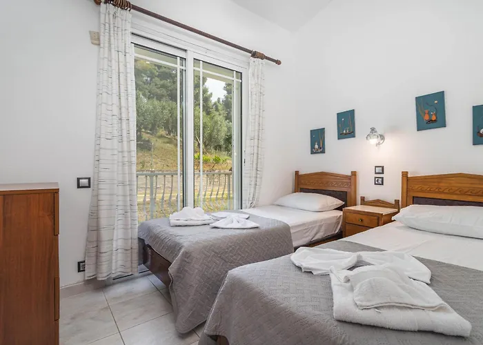 Mola Kalyva Suites Мола-Калива