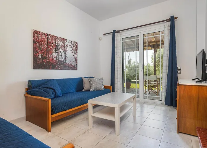 Дом отдыха Mola Kalyva Suites